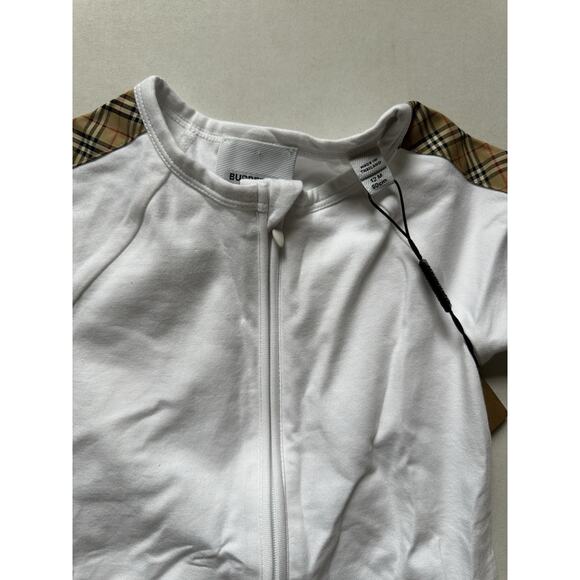 Burberry Claude Mini Check Panel Romper,Hat & Bib Set White 9M 80484071 NWT $300 - Picture 4 of 16